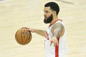 关于赛前密尔沃基雄鹿备战NBA季后赛，战术微调细节曝光，目标明确，阵容厚度经受考验的信息-mk网页版