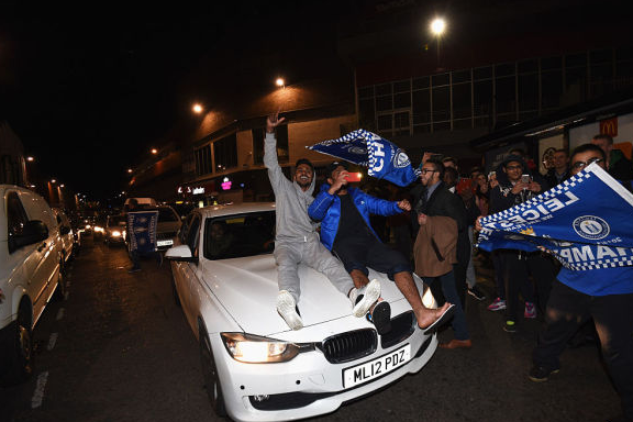 广东宏远训练开放日;关键时刻临场应变引欢呼;英超在即;细节决定成败 广东宏远训练开放日;关键时刻临场应变引欢呼;英超在即;细节决定成败